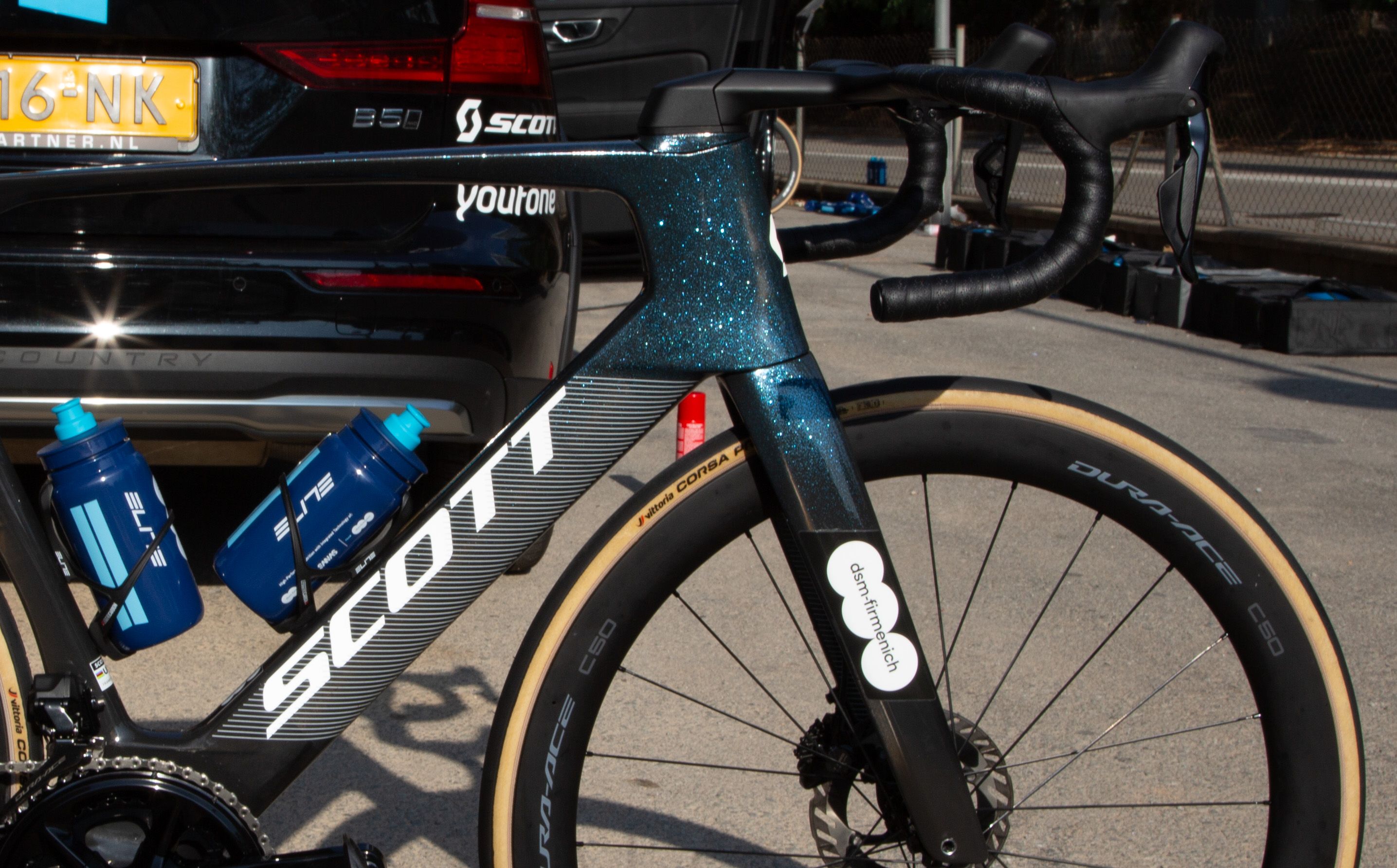 Romain Bardet s Scott Foil RC for the Vuelta a Espa a GCN